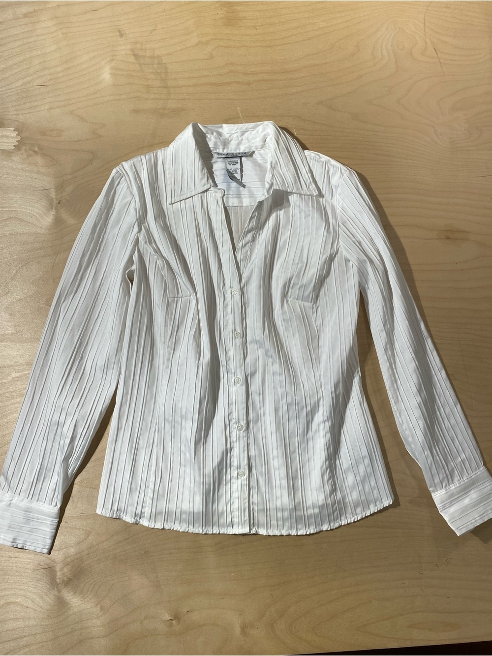 Fred David White Textured Button-Front Blouse Large (RZ) - Picture 2 of 6